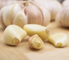 Growing your own garlic is so easy and can be used for all kinds of recipes
