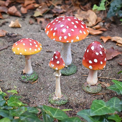 4 Garden Mushroom Red Cap Toadstool Ornaments Fairy Garden Decoration