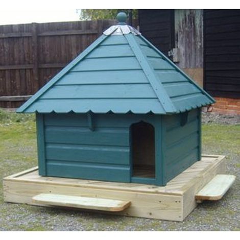 Aylesbury Square Floating Duck House, Waterfowl Nesting Box for Pond or Lake